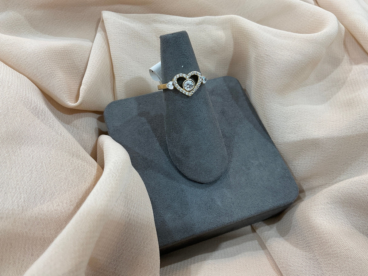 10k Gold Hearts w/CZ Diamonds Ring