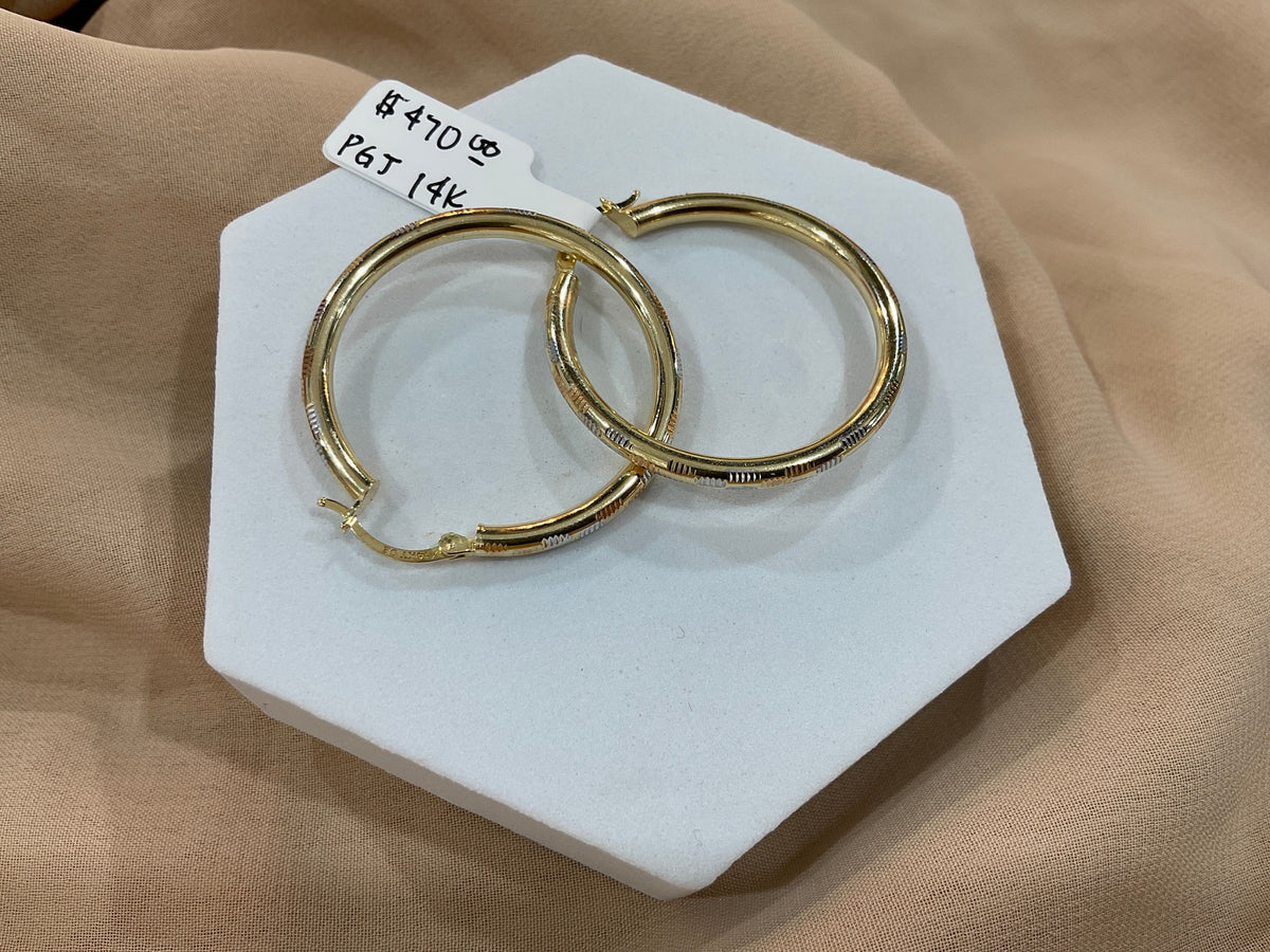 14k Gold 1in TriColor Hoop Earrings