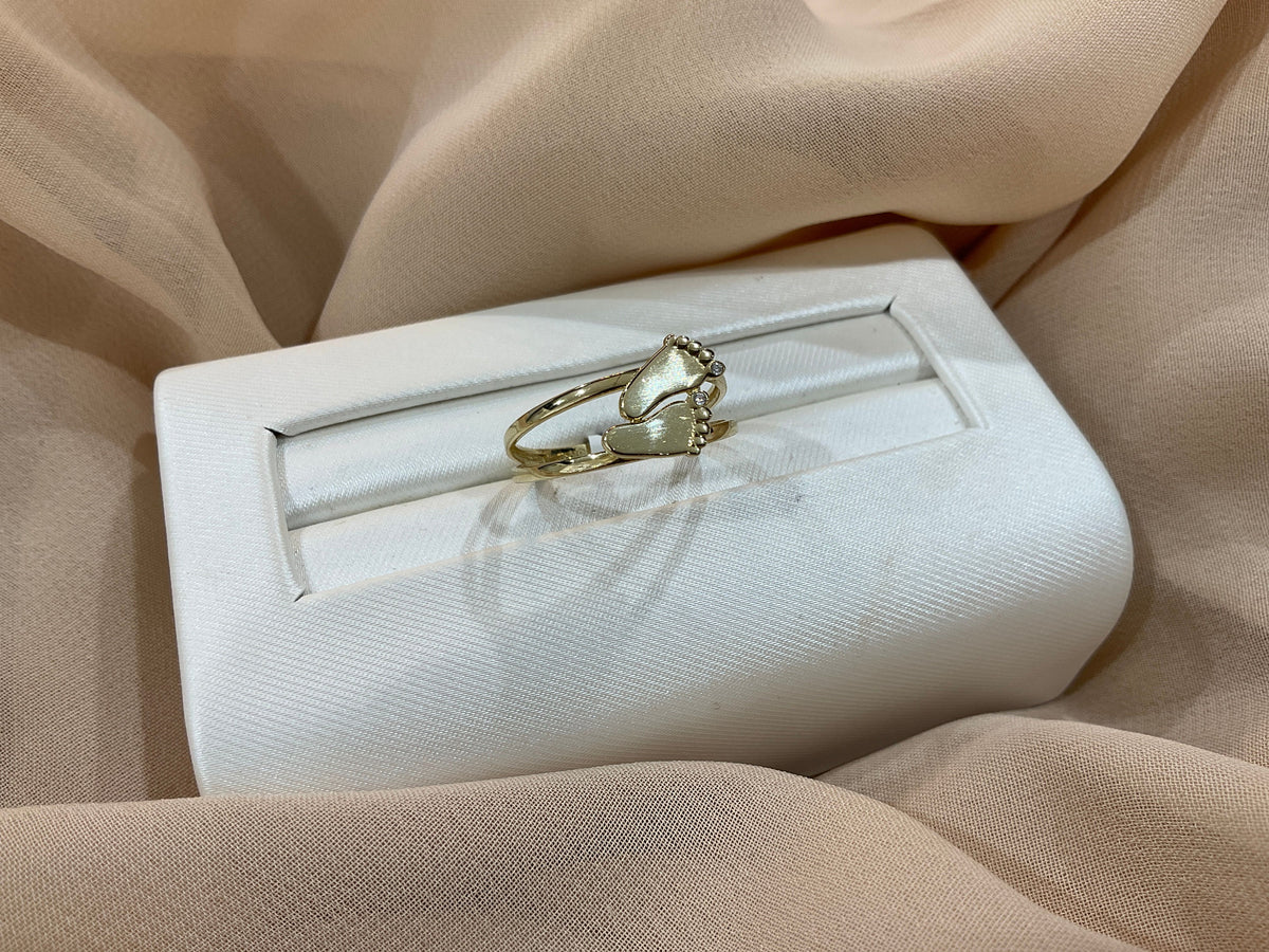 10k Gold Baby Feet Ring