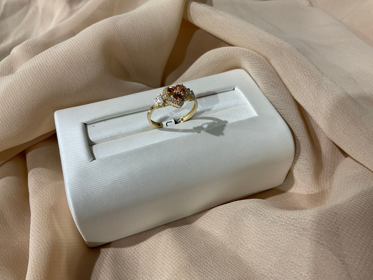 14k Gold Orange Heart Stone Ring