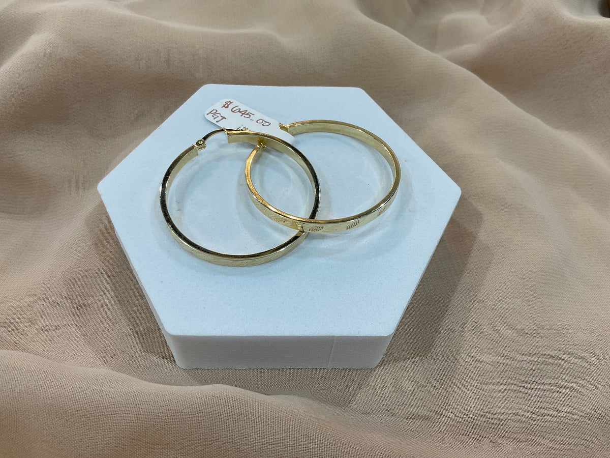 14k Gold 1.2” Vintage Hoop Earrings