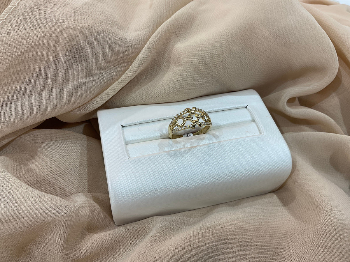 10k Gold Timeless Oval Ring #8