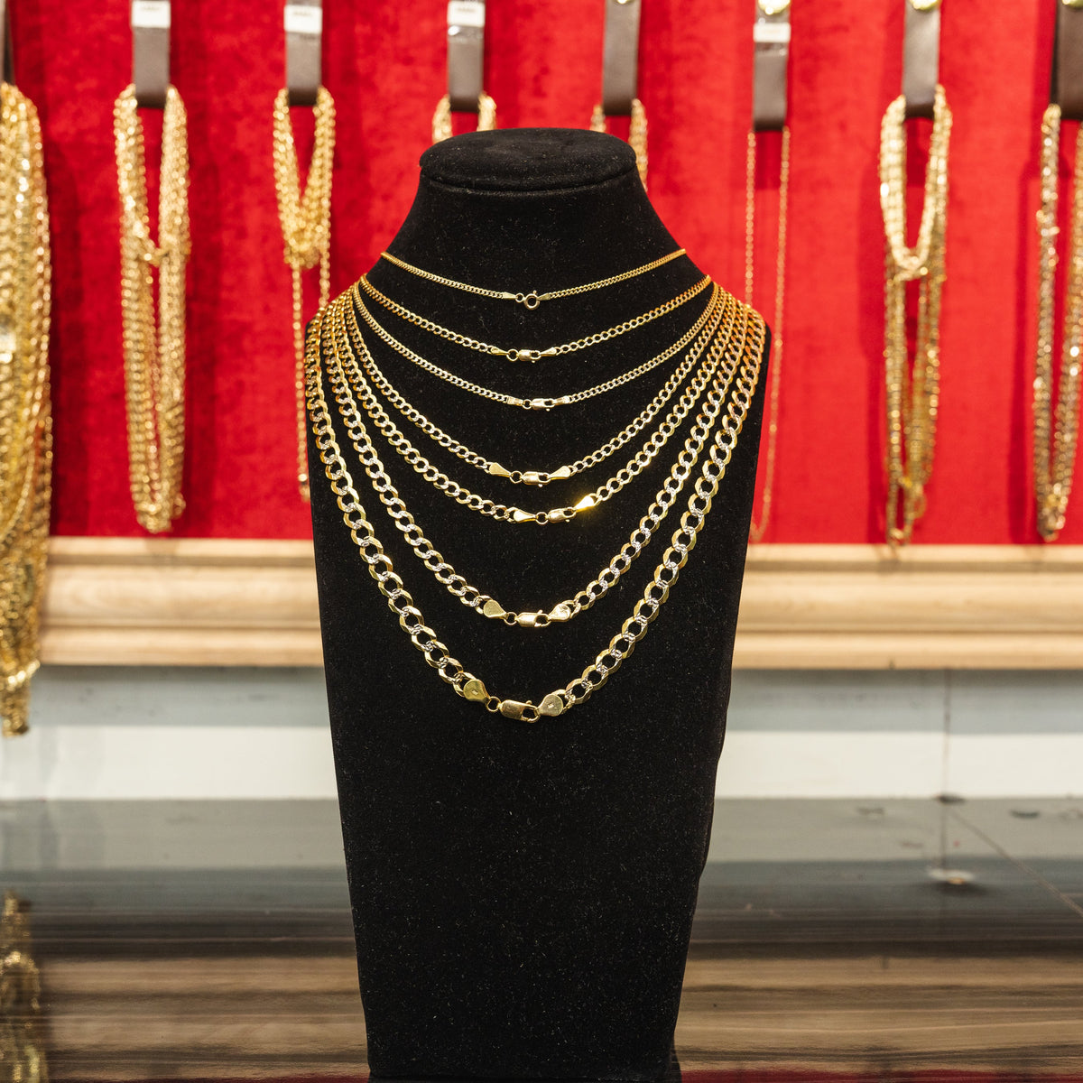 14KT Gold Chain Solid Curb Pave 3.5mm