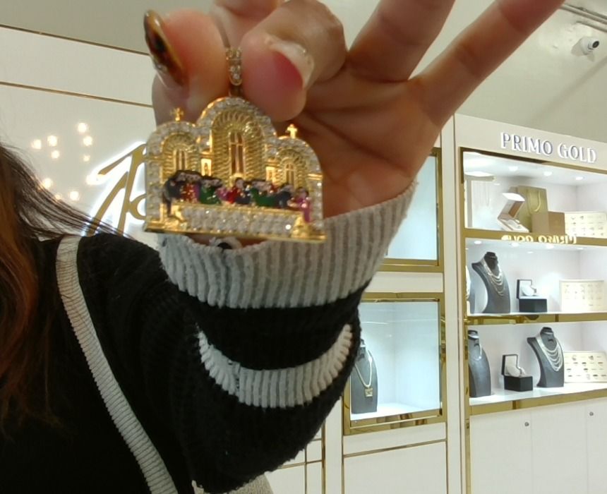 10KT Gold CZ Last Supper Pendant