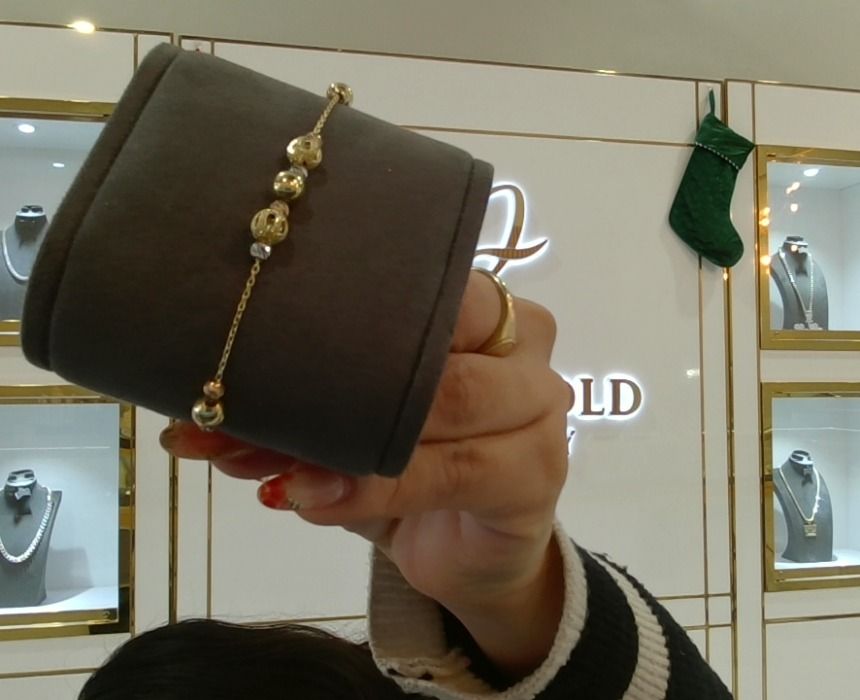 14KT Gold Tri Color Bead Bracelet 8"