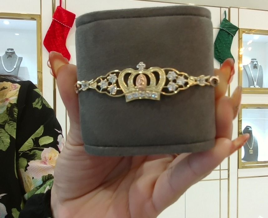 14KT Gold Tri-Color Virgen Mary Crown Bracelet
