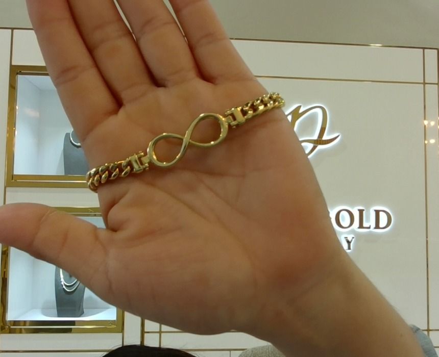 10k Gold Infinity Cuban Link Bracelet 7.5"