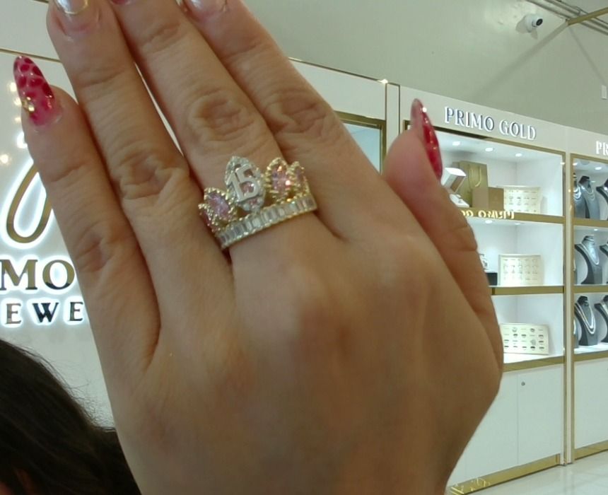 14k Gold Pink CZ Crown 15 Anos Ring