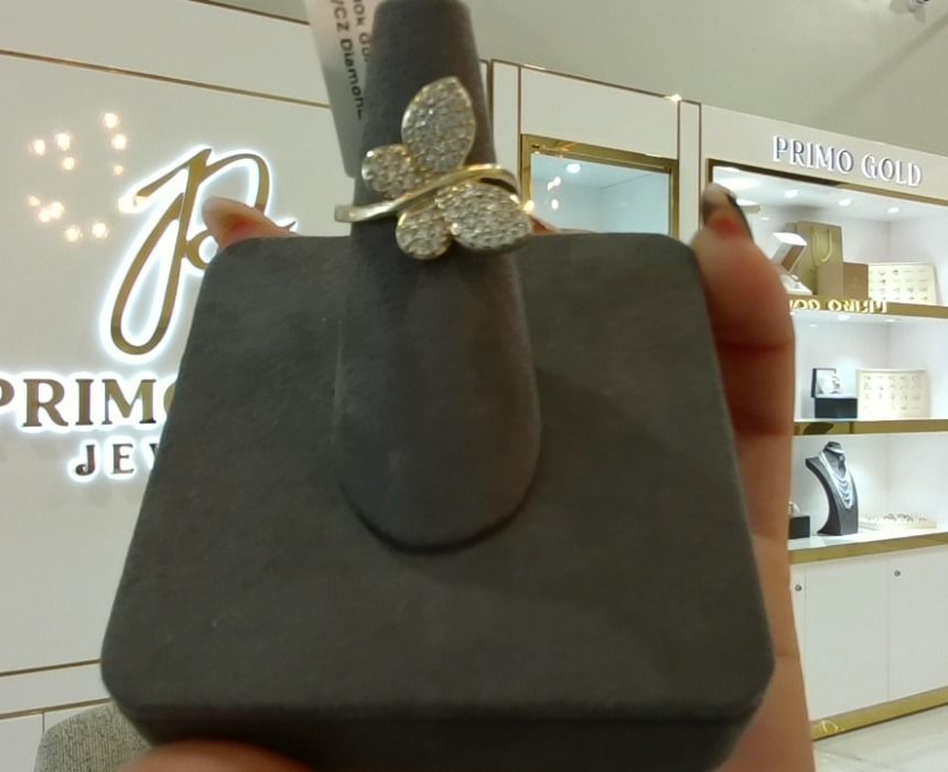 10k Gold Butterfly w/CZ Diamonds Ring