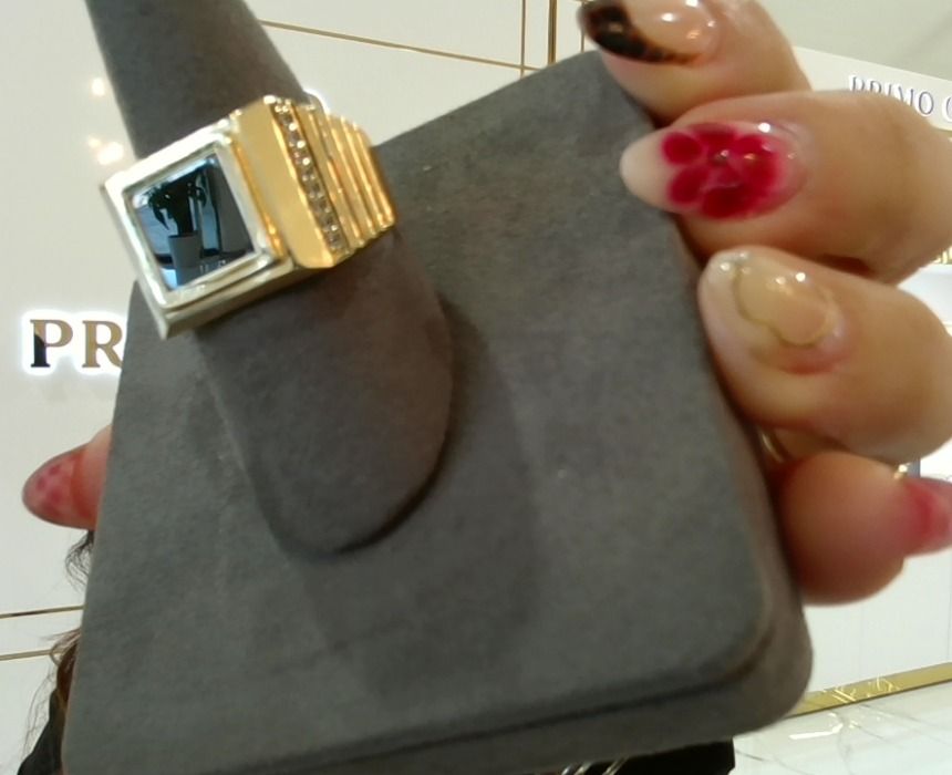 14k Gold Black Stone Ring #10.5