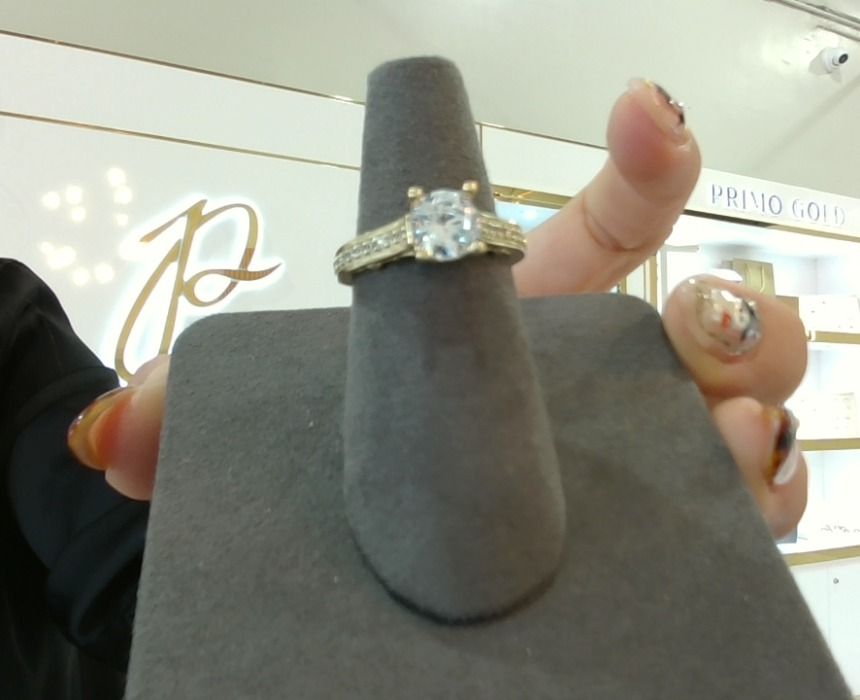 10KT Gold Rnd Cut Hidden Halo Eng. Ring #7